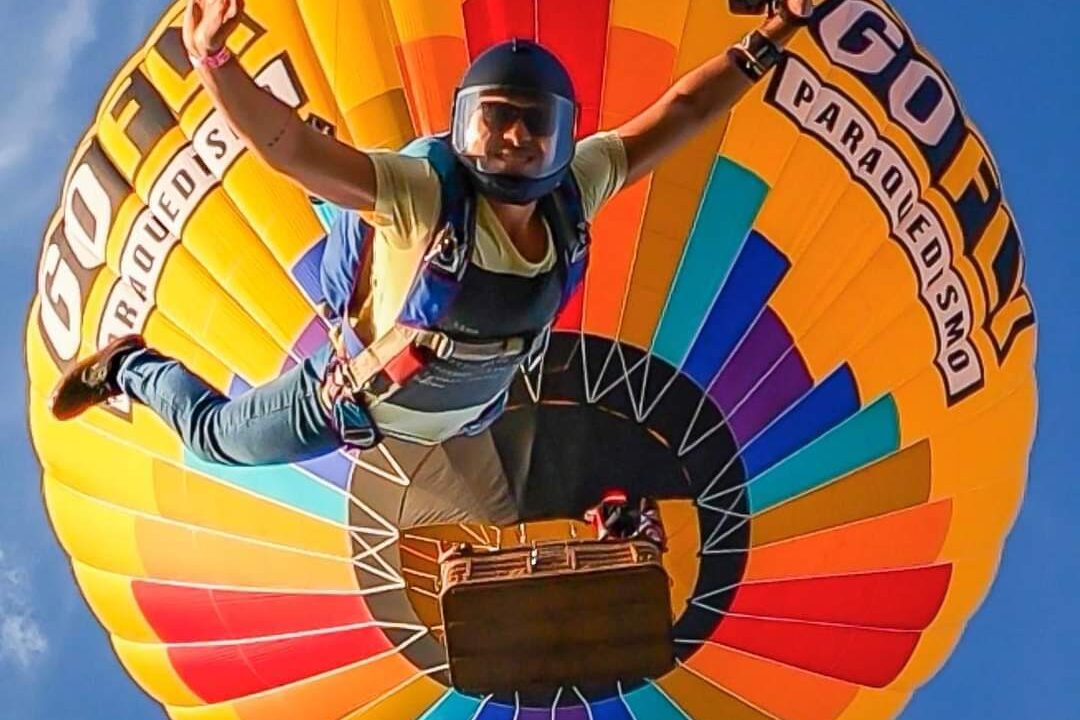 Lanci con il paracadute