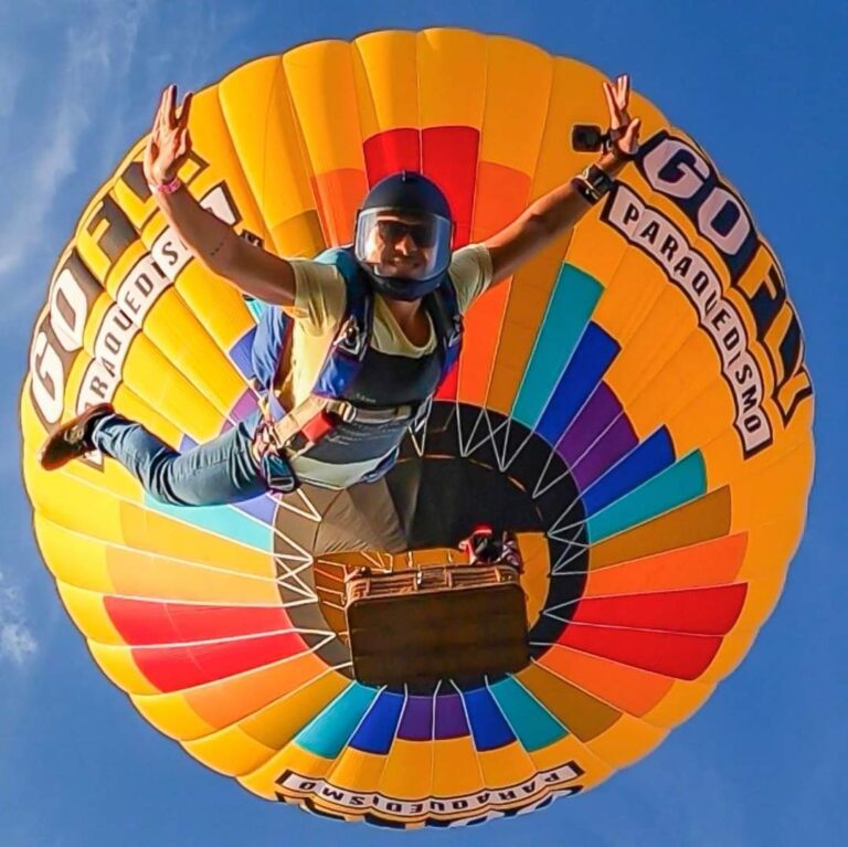 Lanci con il paracadute