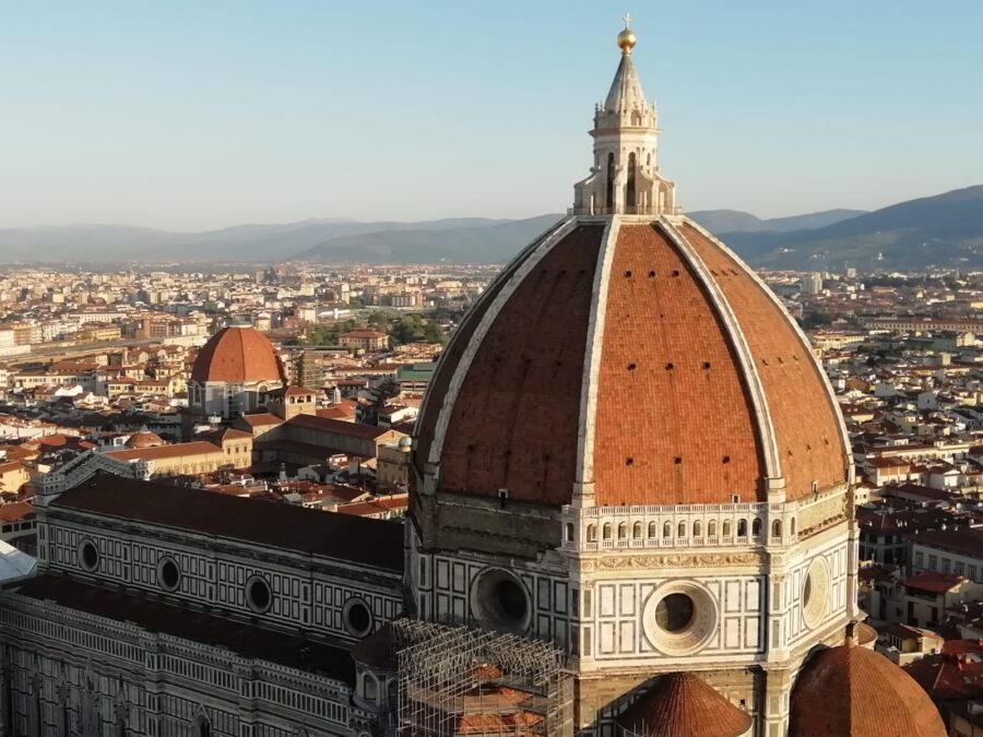 Volo sulla città di Firenze